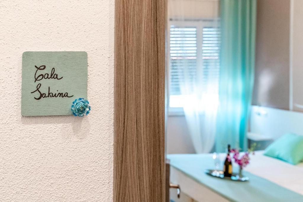 La Smeralda - Boutique Rooms And Breakfast Голфо Аранчи Екстериор снимка