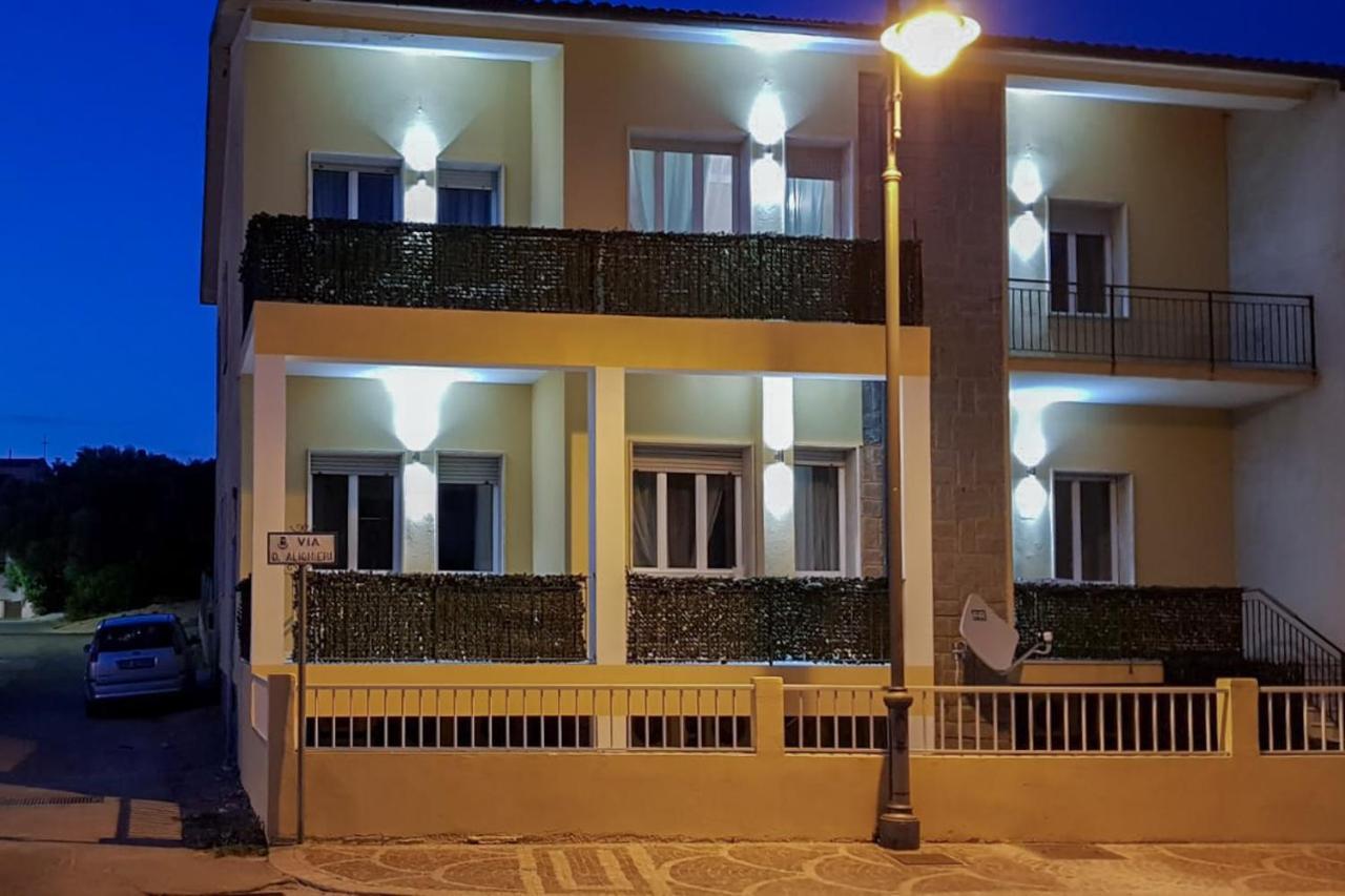 La Smeralda - Boutique Rooms And Breakfast Голфо Аранчи Екстериор снимка